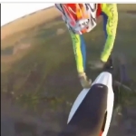 ダートバイクが空中で逃げていくように見える６秒動画！つまり失敗動画です！