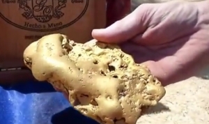 ゴールドナゲット見～つけたっ！カリフォルニア州で発掘された金塊がデカイ！