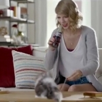 コーラを一口飲むたびにネコが増える！テイラー・スウィフトのダイエットコークＣＭが猫だらけ！