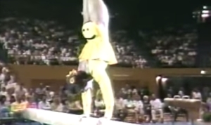 体操選手ポール・ハント(Paul Hunt)の女装エキシビジョンで会場大爆笑！