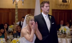 結婚式でサプライズライブ!米人気バンド「マルーン5」の新曲「Sugar」のPVが幸せを呼ぶ! 結婚式でサプライズライブ!米人気バンド「マルーン5」の新曲「Sugar」のPVが幸せを呼ぶ!