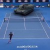 全豪オープンでジョコビッチVS戦車のテニス対決！？架空の対戦を実現した映像作品！