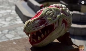 スイカの彫刻!スイカで作られた恐竜の顔が驚きのクオリティ! スイカの彫刻!スイカで作られた恐竜の顔が驚きのクオリティ!