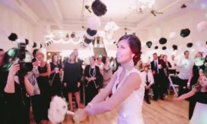 感動サプライズ！結婚式のブーケトスから、わずか１０秒で幸せを掴んだ女の子！