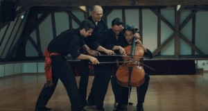 混乱必至！１台のチェロで4人がかりのボレロ演奏！