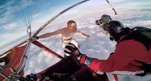 パラシュートなしのスカイダイビング